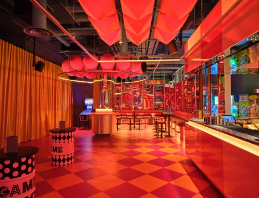 1/2 Fun House (70pax)